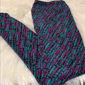NWOT purple and green TC leggings